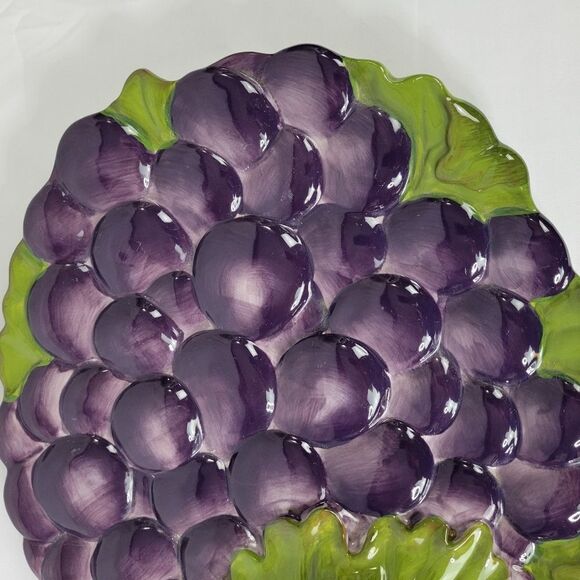 Celebrating Home‎ Stoneware Collection Chip & Dip Grape Platter - Picture 3 of 7